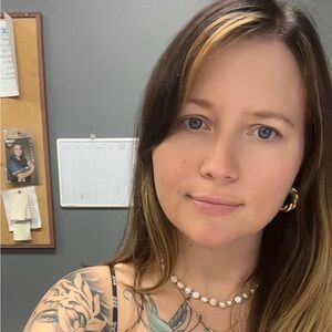 Meet your Posher, Charie